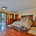 Villa Sofia City & Luxury