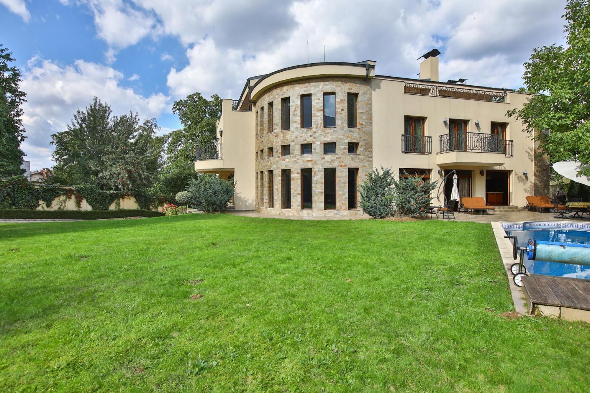 Villa & Luxury Sofia
